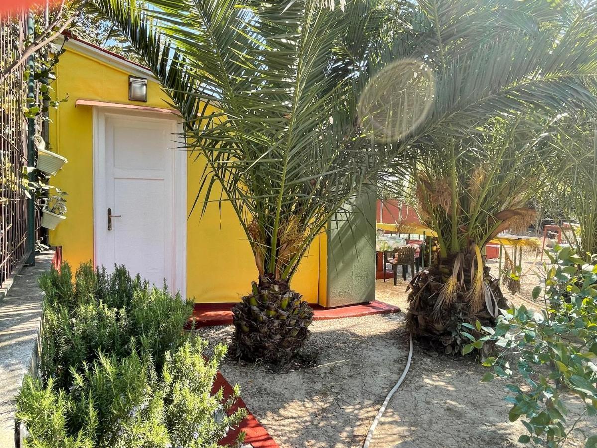 Splitska Oaza Villa Luaran gambar